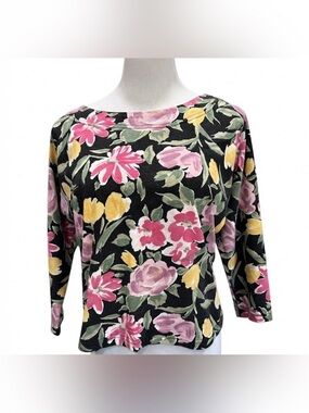 Vintage LA ANNEX Floral Top Size Small 50/50 Cotton Poly Made In USA Black Rose